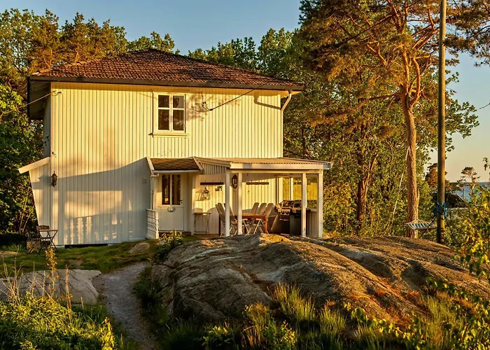 Feriehus Charming Summer House With Sea View On Tjøme